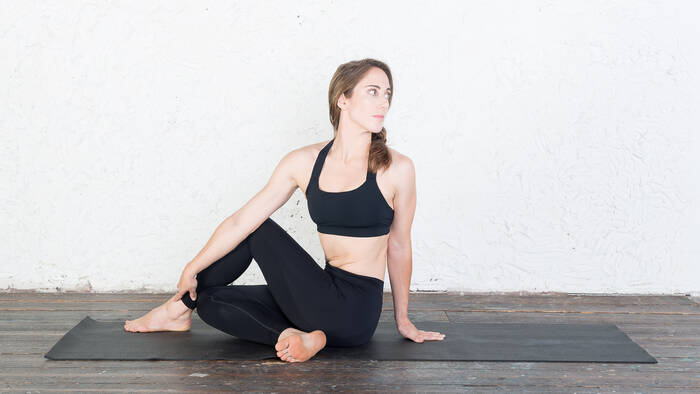 Seated Twists (for beginners) — Chestnut Hill Yoga
